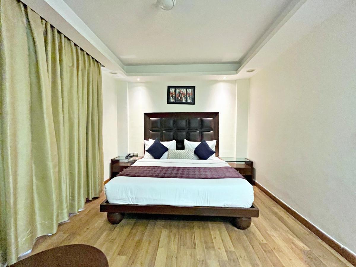 The Grand Orion - Kailash Colony New Delhi Exterior photo