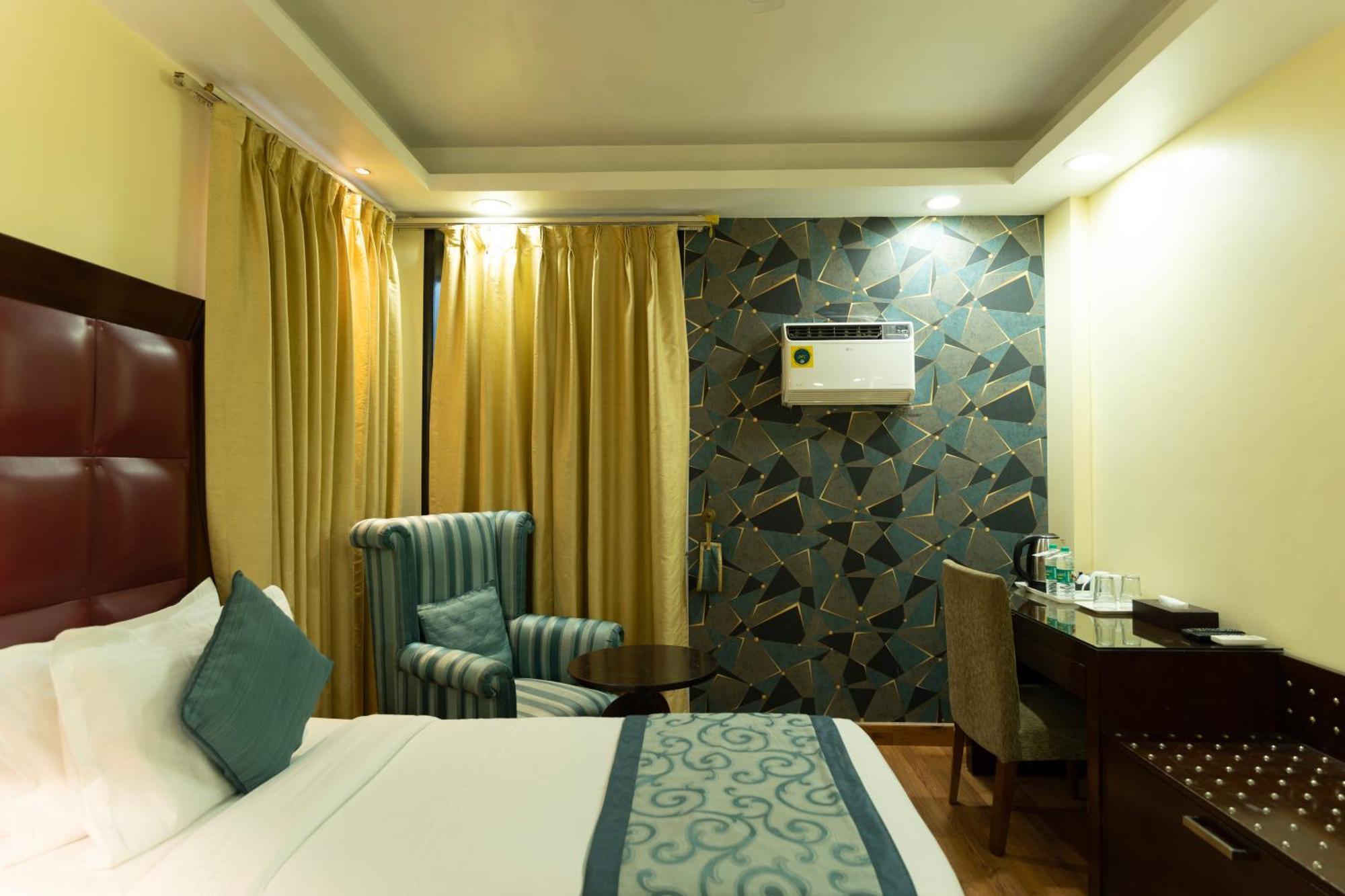 The Grand Orion - Kailash Colony New Delhi Exterior photo
