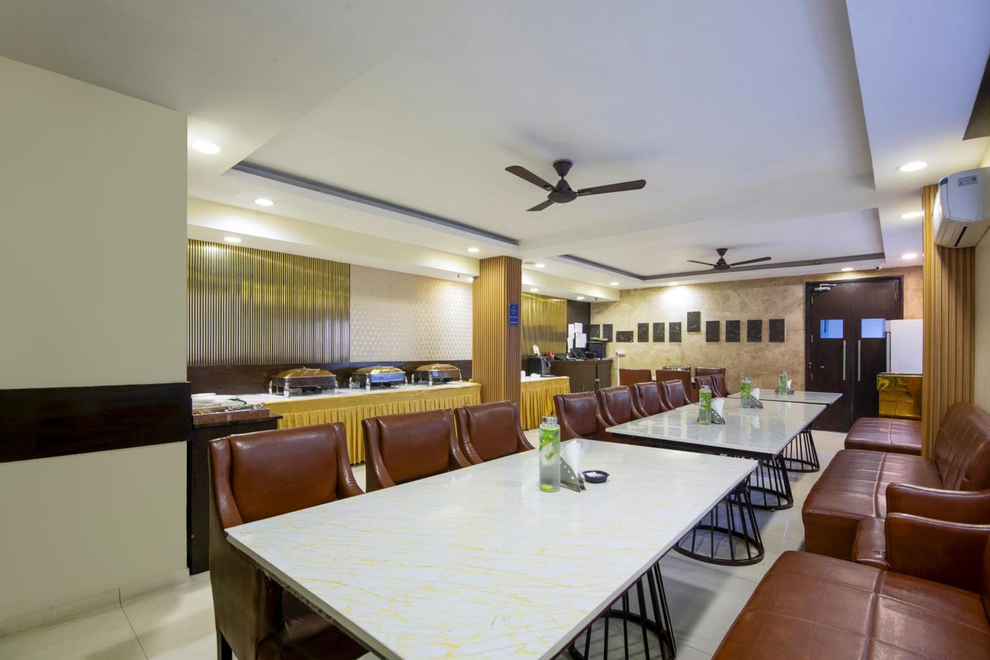 The Grand Orion - Kailash Colony New Delhi Exterior photo