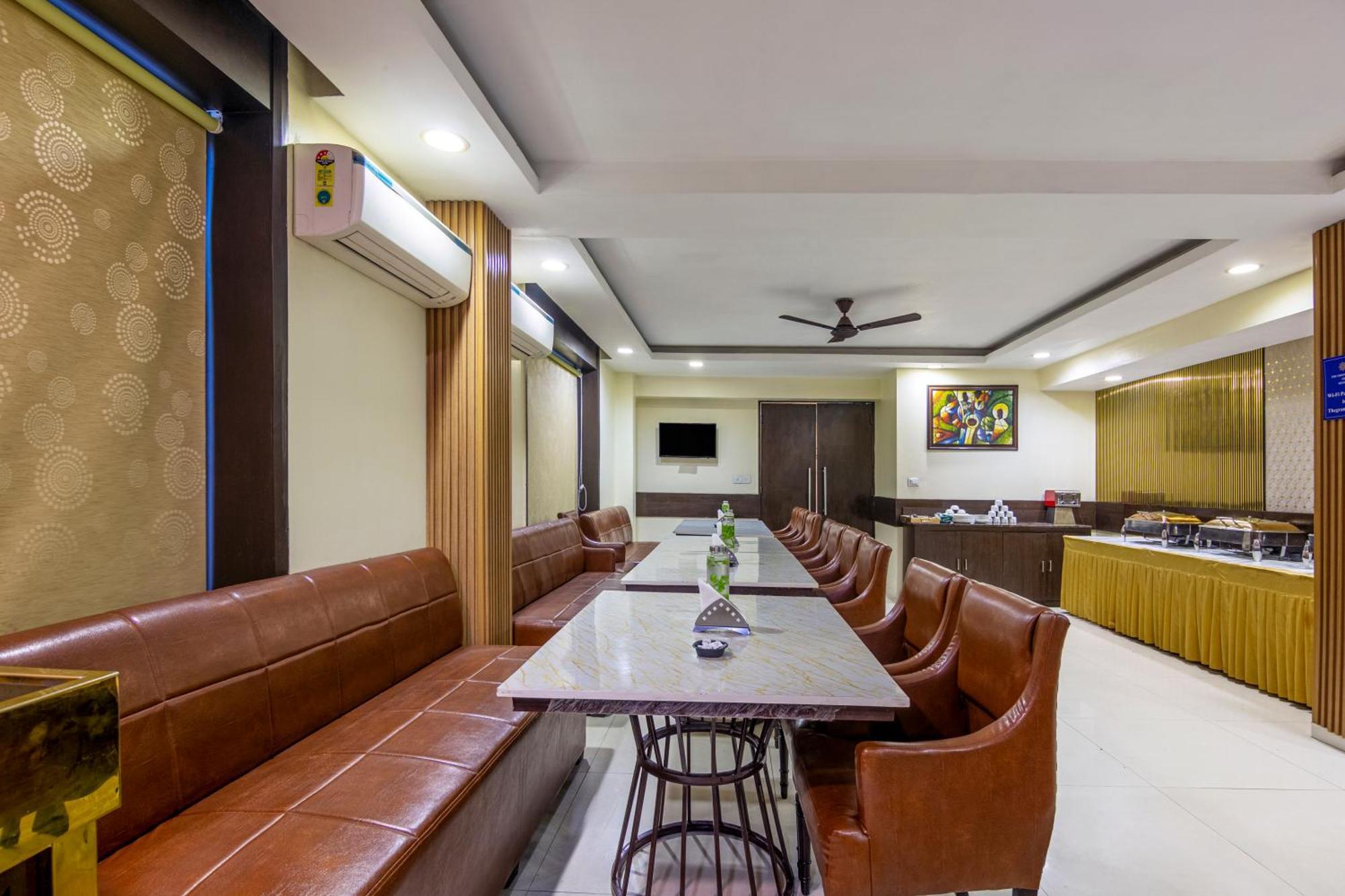 The Grand Orion - Kailash Colony New Delhi Exterior photo